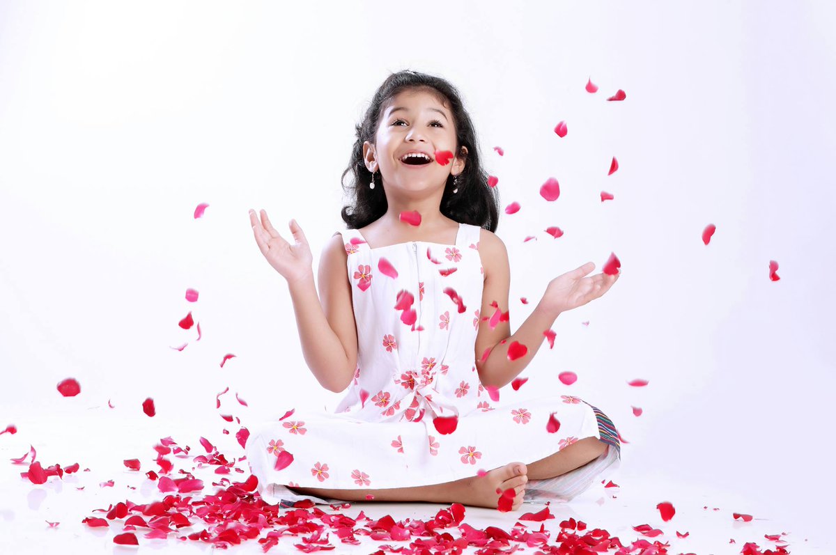 நிசப்தம் படத்தை பெற்றோர்களுடன் குழந்தைகளும் பார்த்து ரசித்து அழுத சம்பவம்!