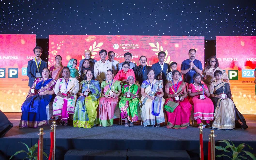 பெண் சாதனையாளர்களை கௌரவித்தனர் ‘ரெயின் டிராப்ஸ்’ அமைப்பினர்