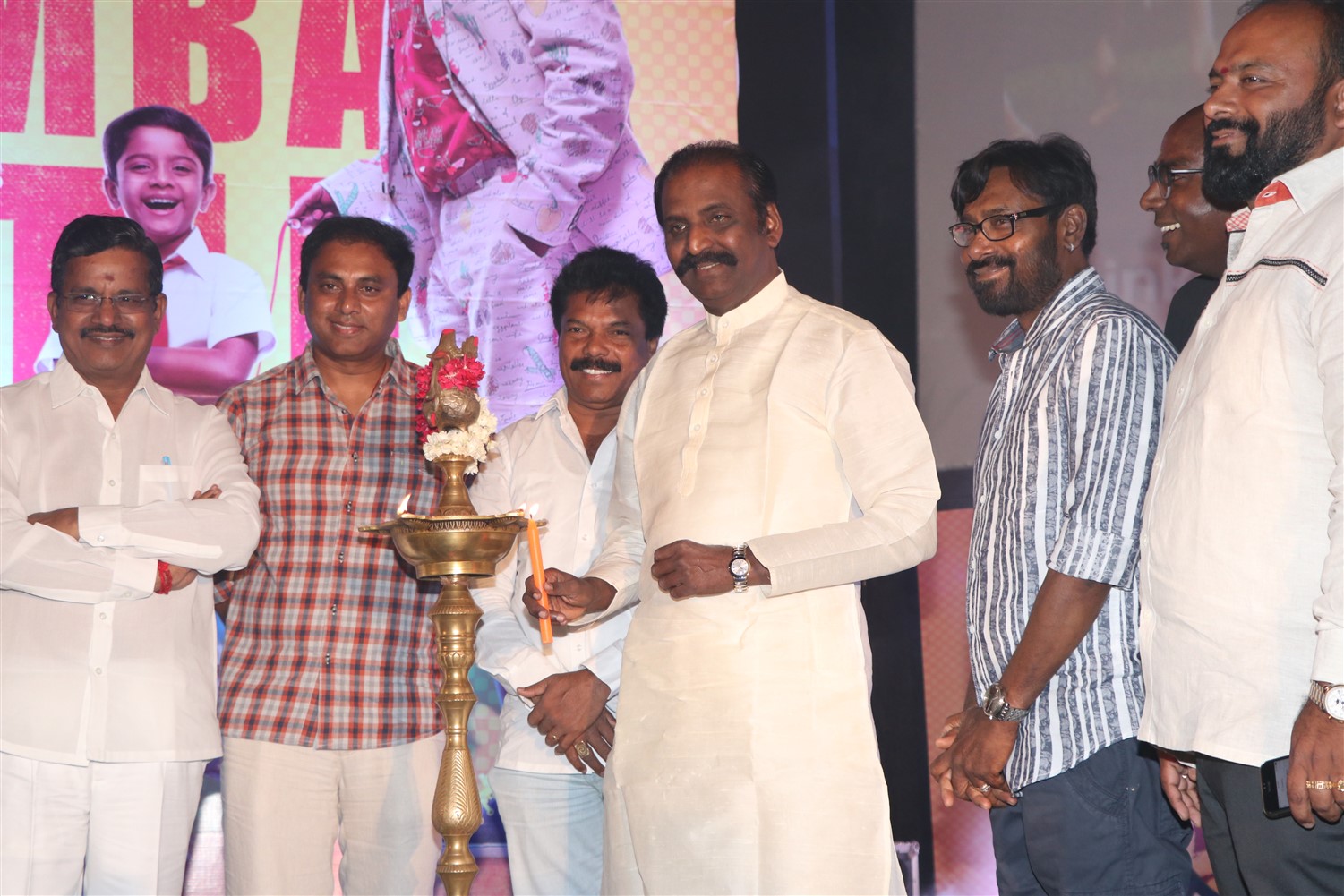 ஜெட்லி டீசெர் மற்றும் இடி மின்னல் புயல் காதல் படத்தின் அறிமுக விழா புகைப்படங்கள்