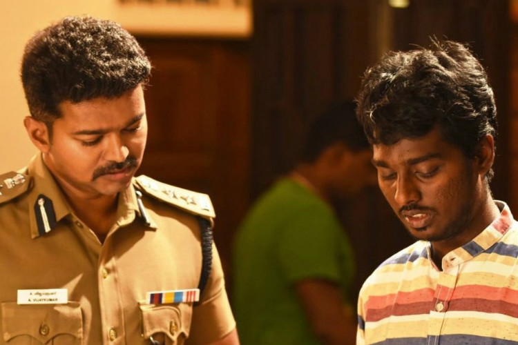 விஜய் நடவடிக்கையால் கடும் கோவத்தில் அட்லி