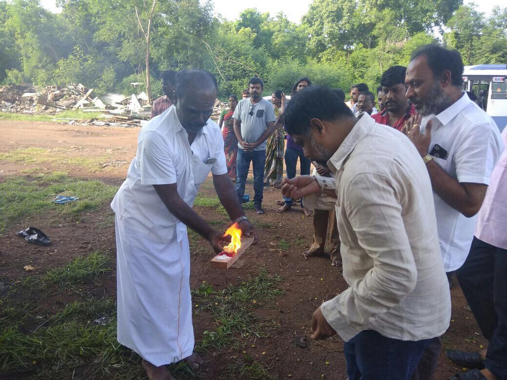 சென்னையில் ஒரு மதுரை சண்டைகோழி 2  படத்துக்கு செட் போடுகிறார் விஷால்