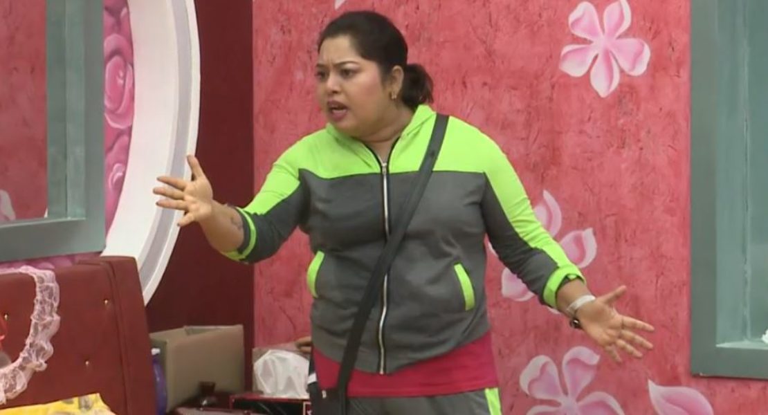 பிக் பாஸ் ஆரவ்  ஓவியா காதலை பற்றி மனம் திறந்த ஆர்த்தி