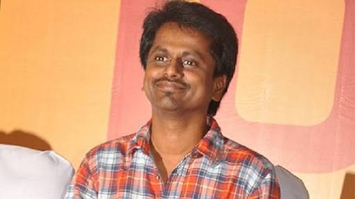 ஏ ஆர் முருகதாஸ் நாளை டிவிட்டரில் இதை வெளியிட உள்ளார்???