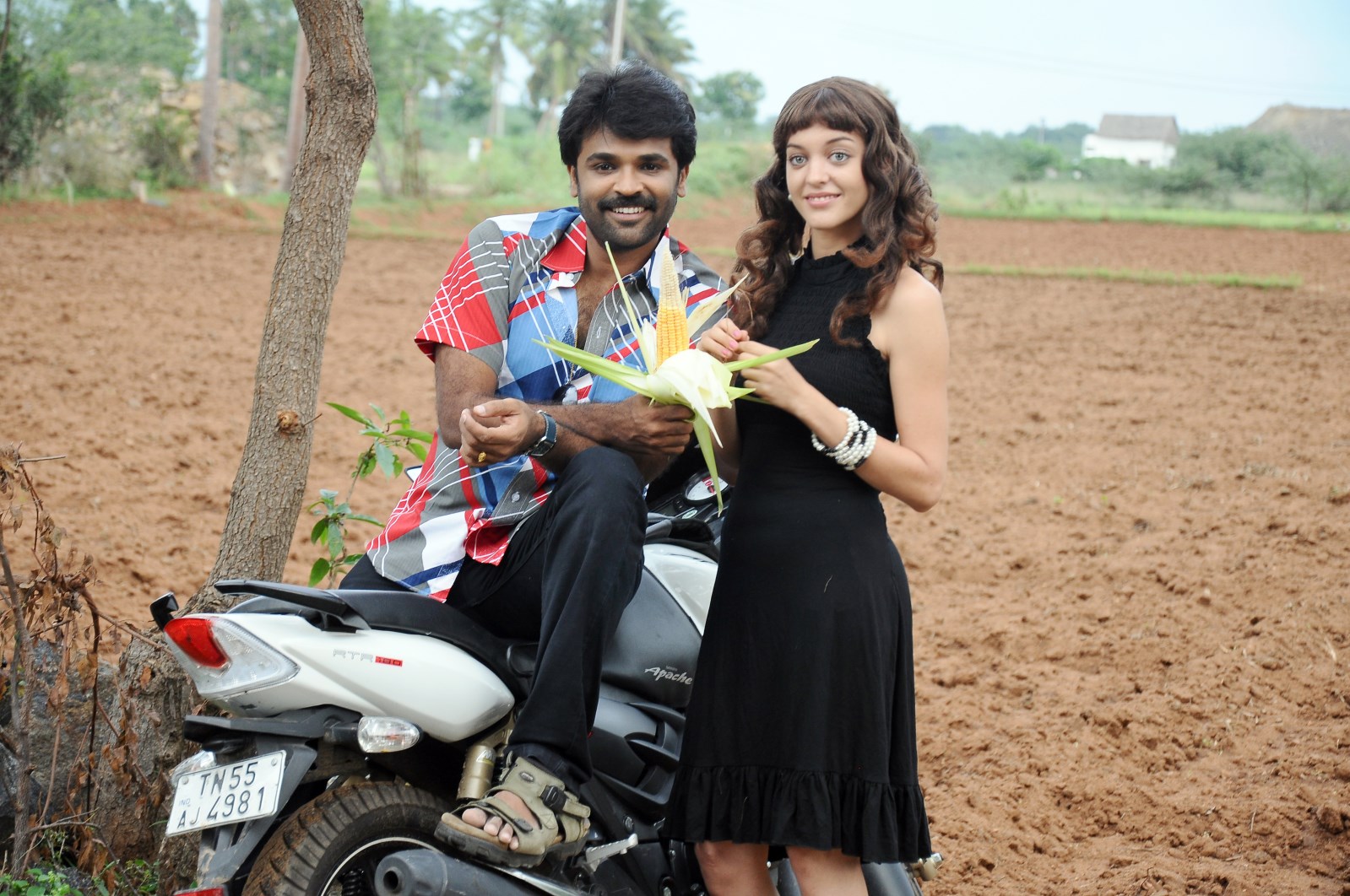 பிரான்சிலும் 30 தியேட்டர்களில் வெளியாகிறது “ மேல் நாட்டு மருமகன் ”