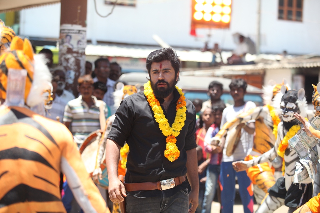 நிவின் பாலி மற்றும் நட்டி நடிப்பில்  டிசம்பர் 8ஆம் தேதி வெளியாகும் “ரிச்சி”