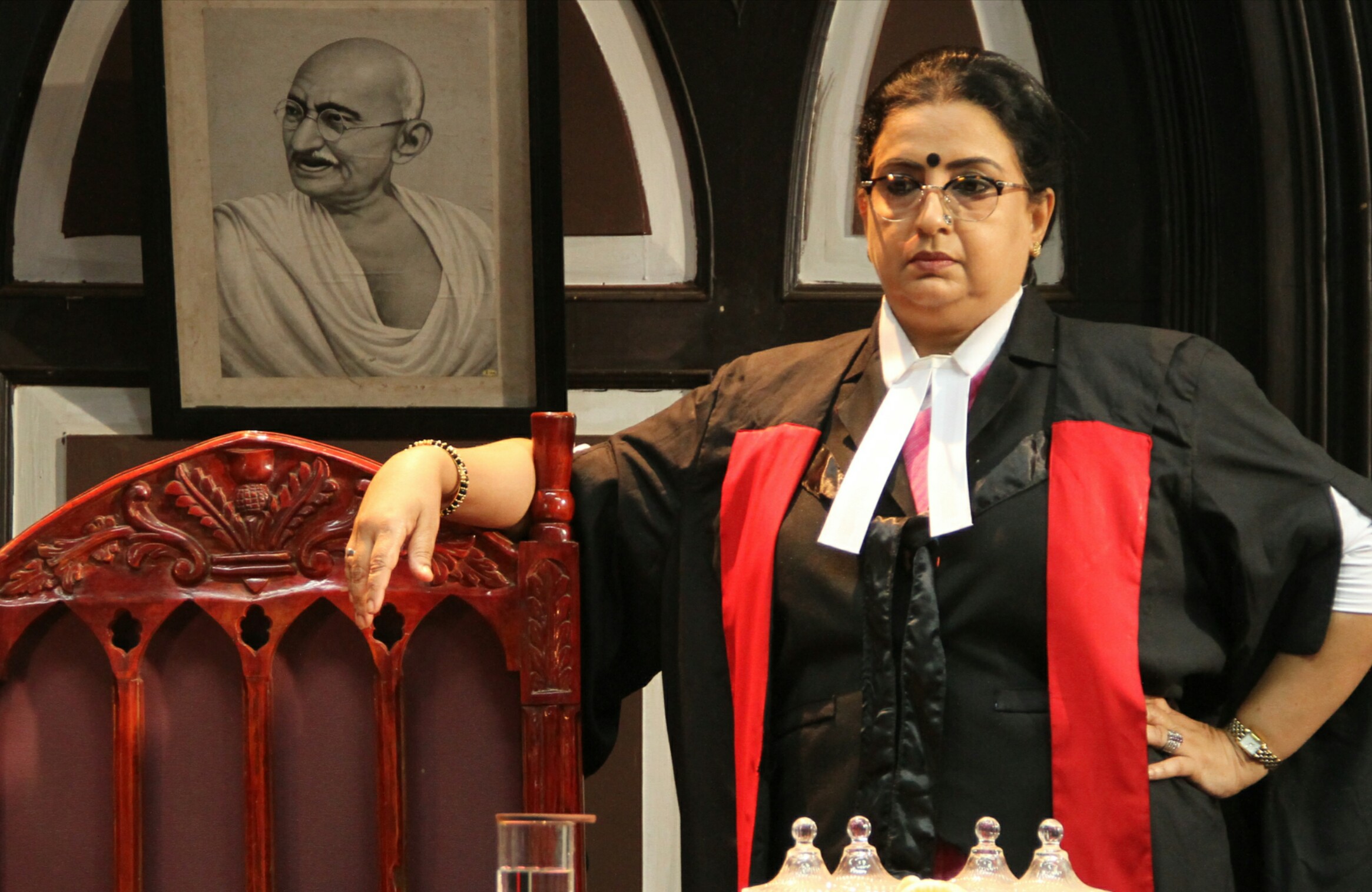 நடிகை அம்பிகாவின் கனவை நிறைவேற்றிய டிராபிக் ராமசாமி!