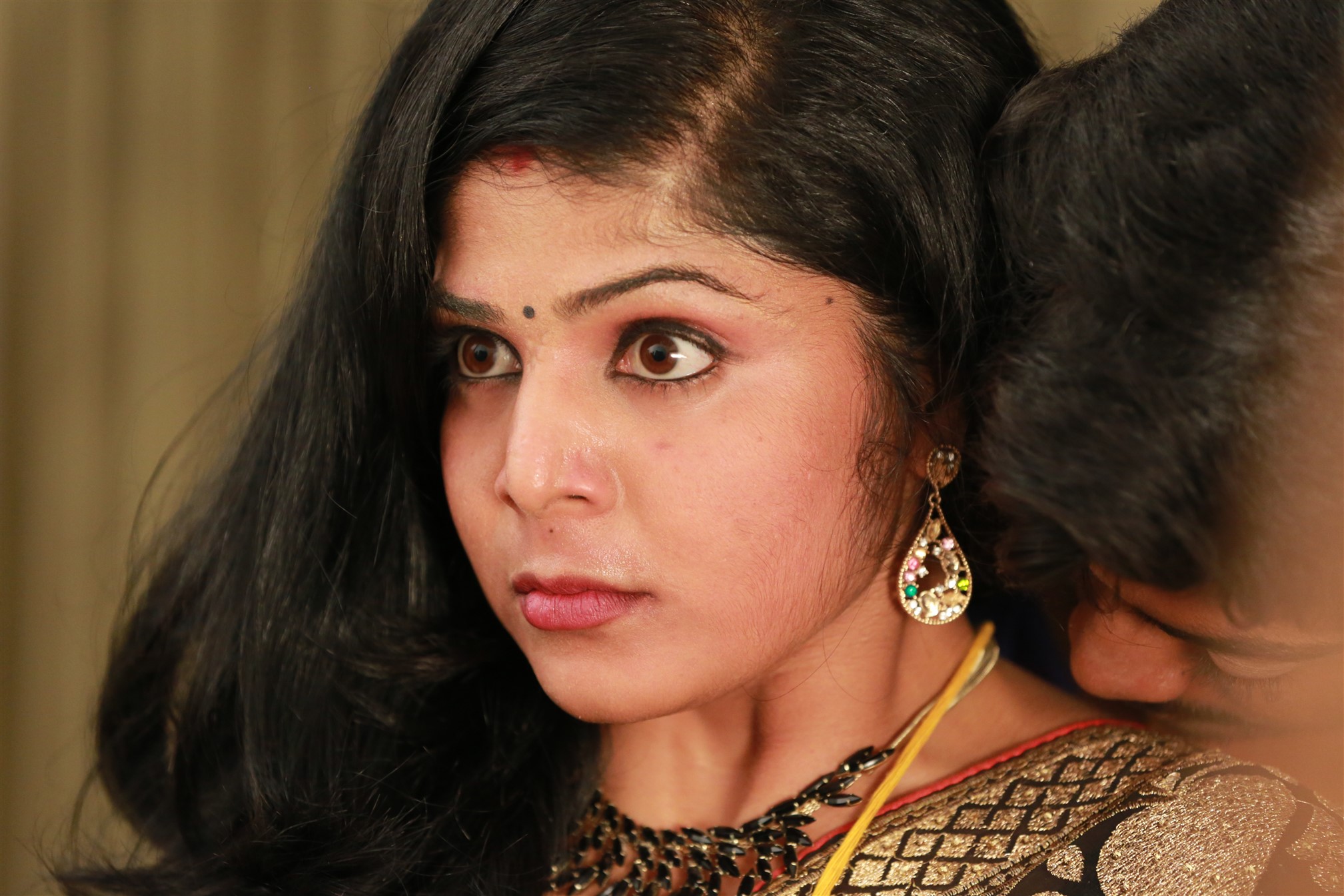 புதுமுகங்கள் நடிக்கும் மேலும் ஒரு வித்தியாசமான பேய் கதை “  பார்க்கத் தோனுதே “