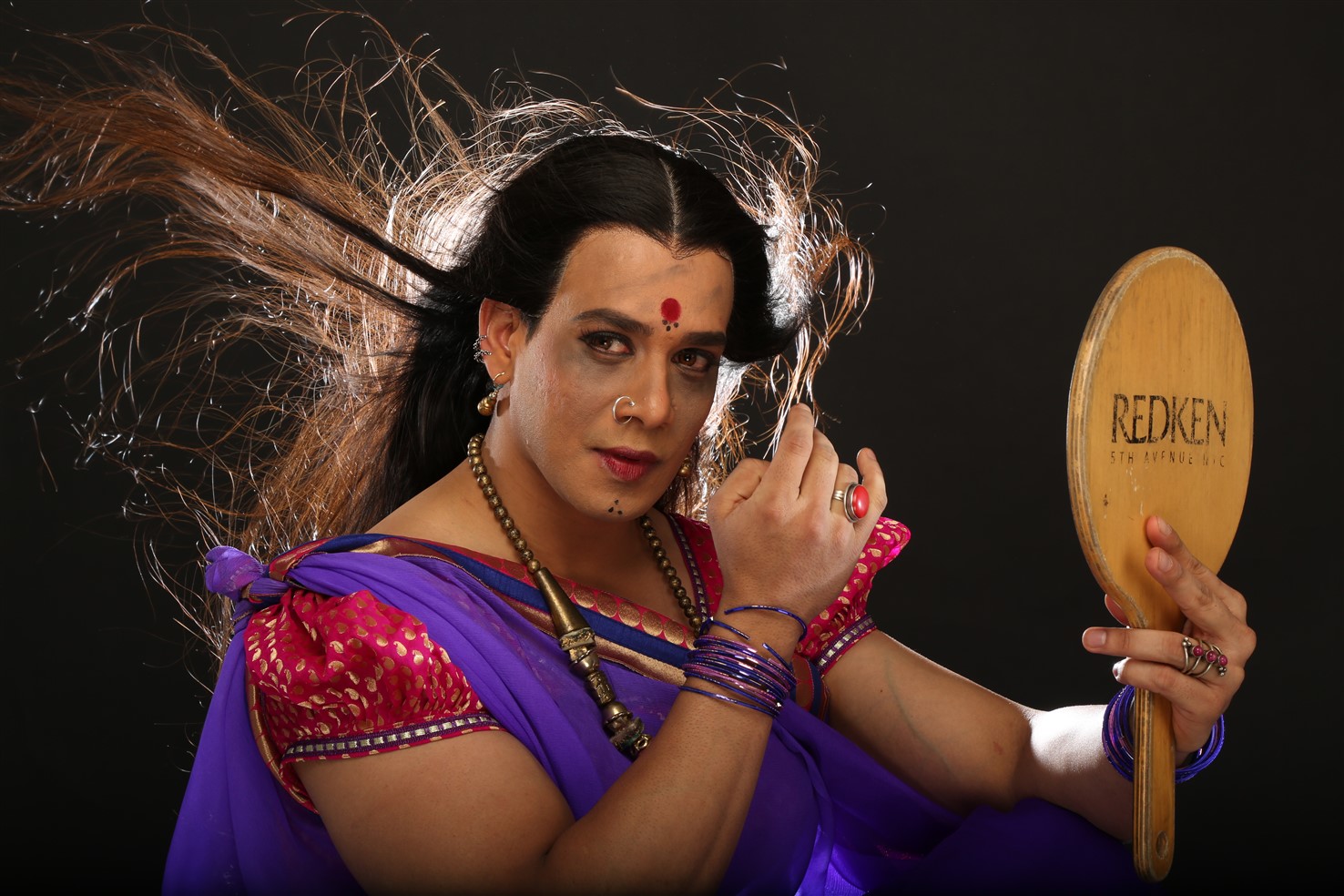 பிப்ரவரி மாதம் தமிழ் – தெலுங்கில் வெளியாகும் “ பொட்டு “