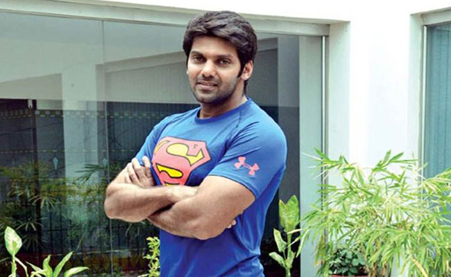 முதல்முறையாக நடிகையை பார்த்து பயந்தேன் – ஆர்யா