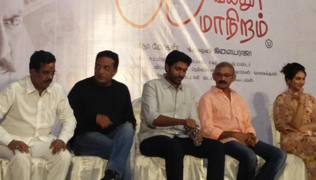 60 வயது மாநிறம் படத்தில் பிரகாஷ் ராஜுக்கு டப்பிங் பேசிய இயக்குனர் ராதா மோகன்