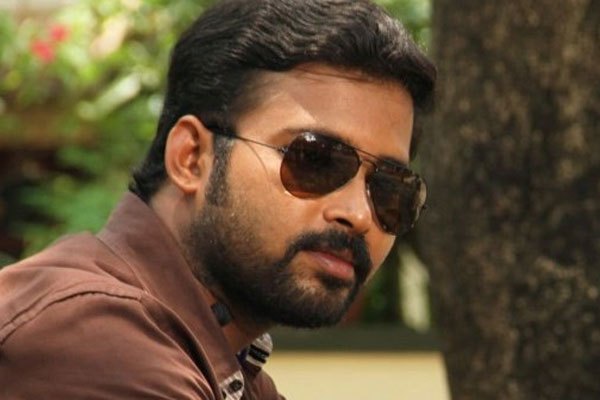 நடிகர் அட்டகத்தி தினேஷ் பிறந்த தினம் இன்று - Cinemapluz