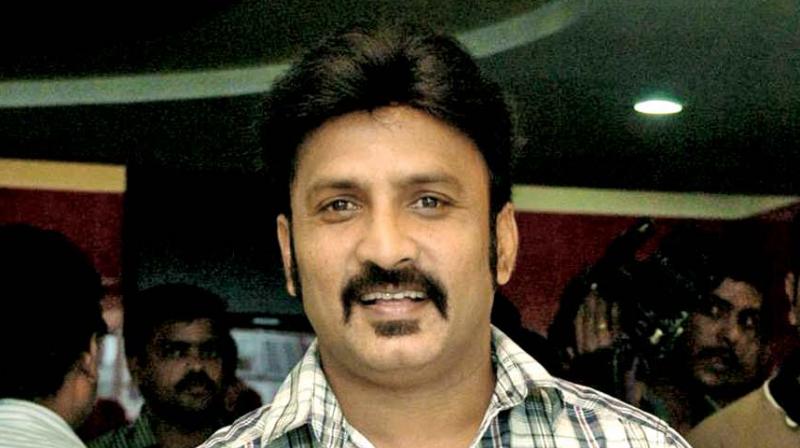 சேது படத்தை நினைத்து நினைத்து தினம் தினம் வருத்தப்படுவேன் விக்னேஷ்