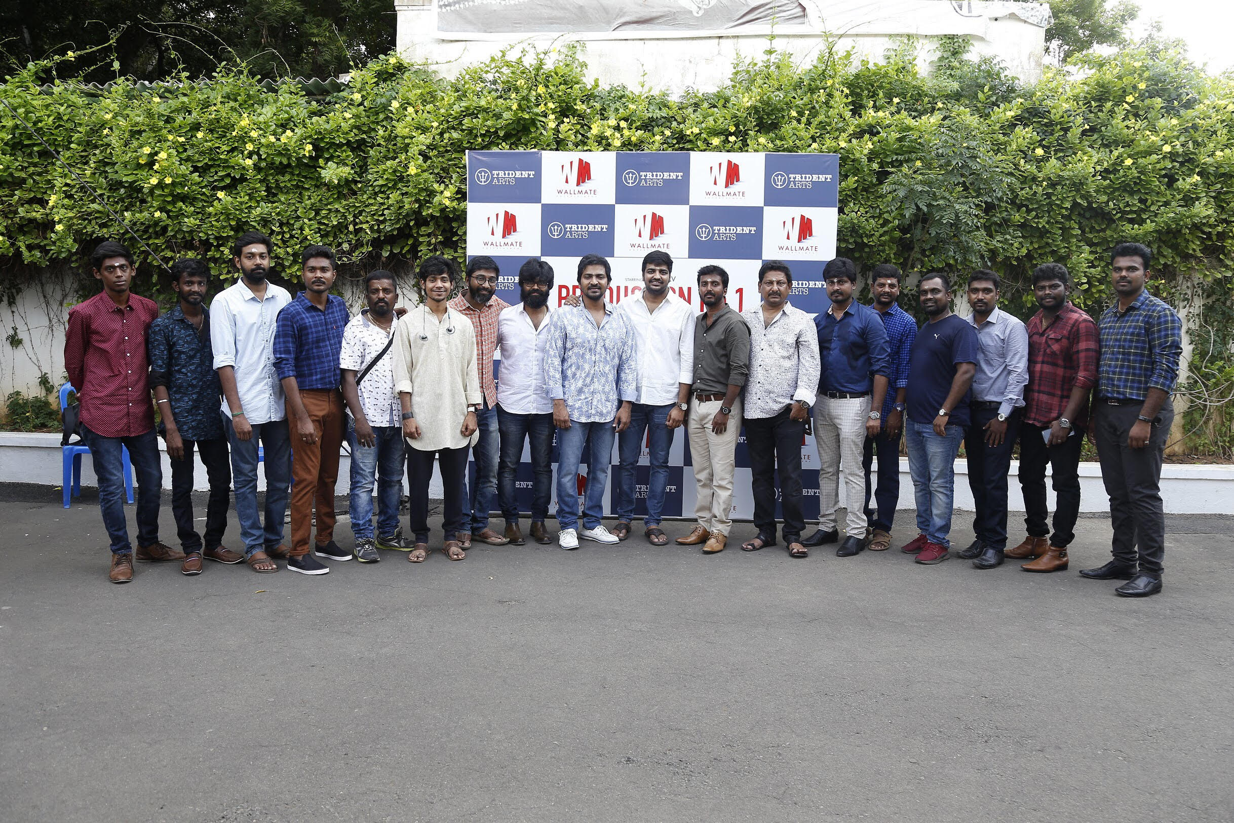 வைபவ் நடிக்கும் பெயரிடப்படாத ரொமாண்டிக் காமெடி திரைப்படம் பூஜையுடன் தொடங்கியது!