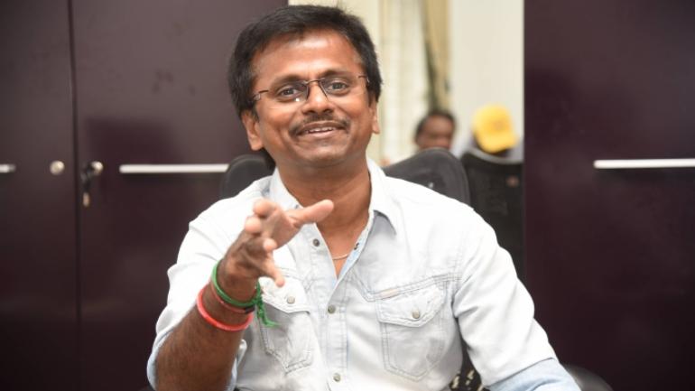 சர்கார் கதை வருண் ராஜேந்திரனின் தான் இயக்குனர் ஏ.ஆர்.முருகதாஸ் ஒப்புதல்
