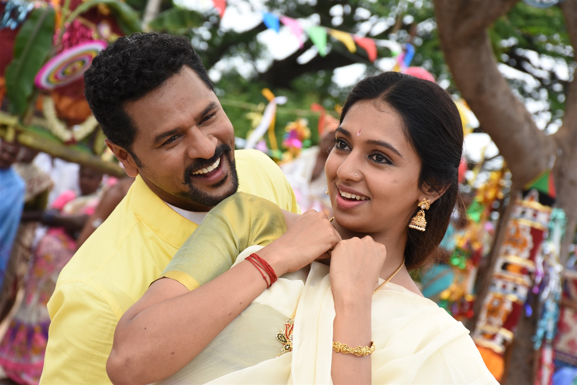 பிரபுதேவா நடிக்கும் எங் மங் சங் படத்துக்காக சண்டை காட்சிகள் சீனாவில் படமானது.