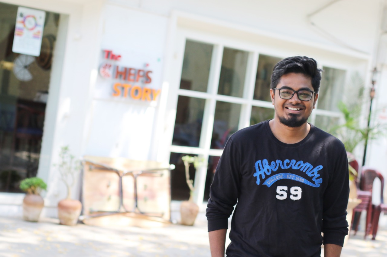 ஐரா படத்தின் இசையமைப்பாளர் கே.எஸ். சுந்தரமூர்த்தி இயக்குனர் சர்ஜூனுக்கு நன்றி