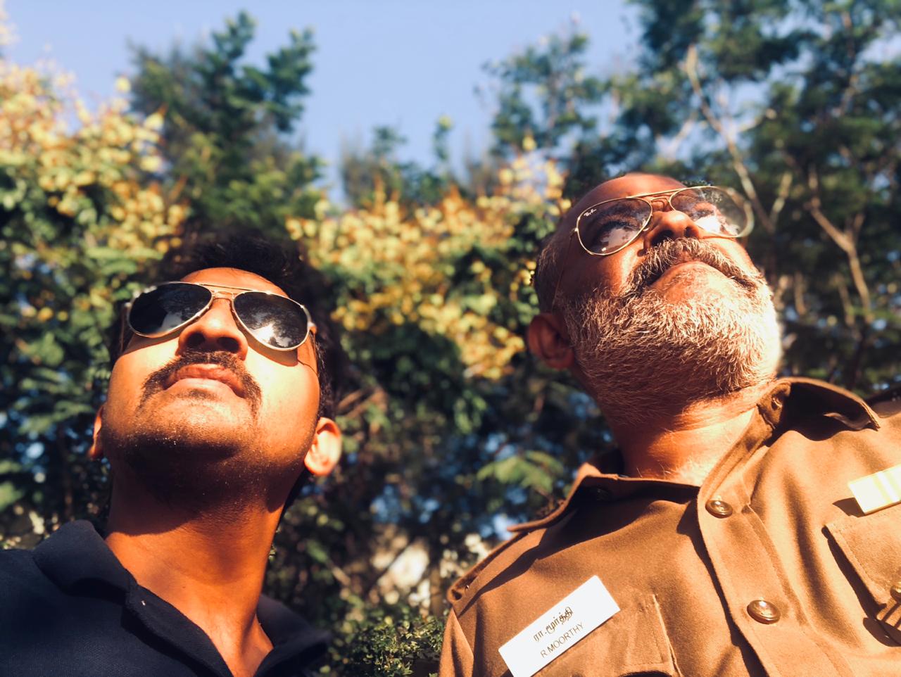 நிதின்சத்யா தயாரிப்பில் முதன்முறையாக இயக்குனர் வெங்கட்பிரபு வில்லன் வேடத்தில் நடிக்கும் புதிய படம்