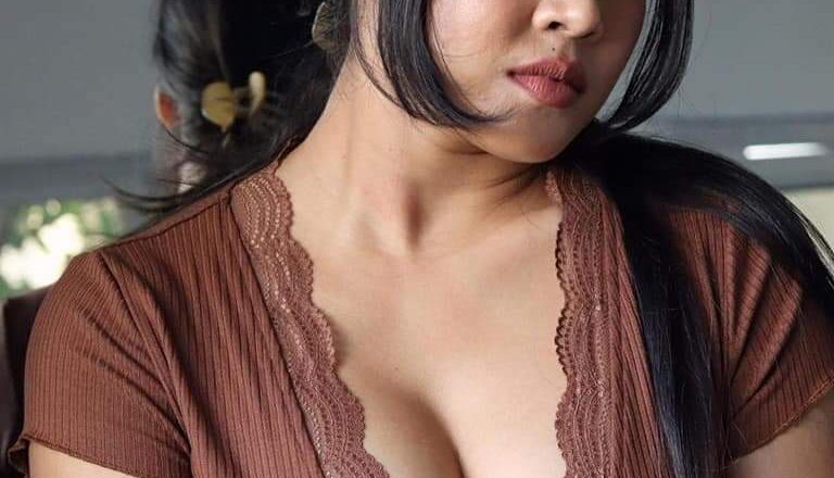 Actress Sofia Ansari Hot photoshoot