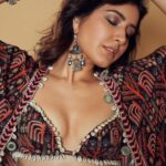 Actress Raashii Khanna Latest Gallery