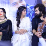 “சட்டத்தை கையில் வைத்துக் கொண்டிருப்பவர்கள் தவறு செய்தால் யார் தண்டனை கொடுப்பது ?” ; வள்ளுவன் பட இயக்குநர் ஆவேசம்