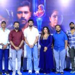 அதர்ஸ் படத்திற்காக ஜிப்ரான்  கதையின் உணர்வுகளை இசையில் உயிர்ப்பித்துள்ளார்.