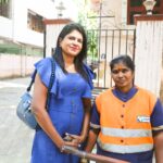 தூய்மை பணியாளர் பத்மாவின் நேர்மைக்கு கடல் கடந்த கௌரவம்