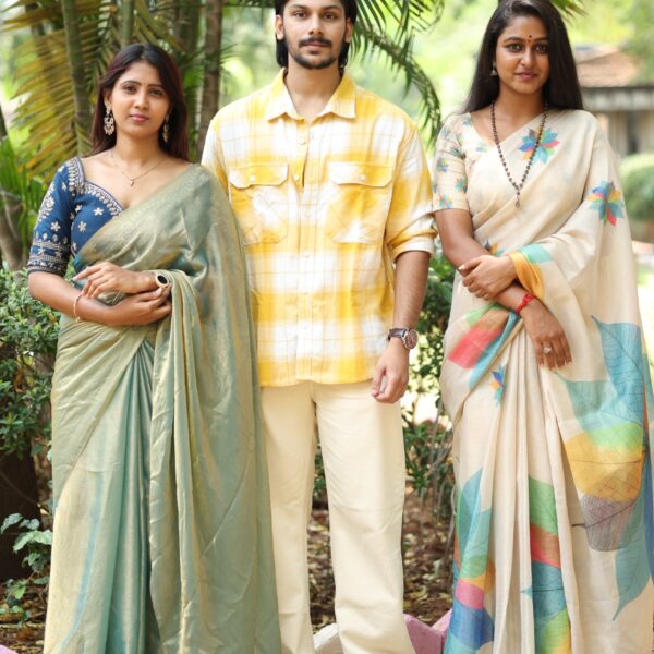 ‘மாஸ்டர் பிளான்’ பட பூஜை கோலகலமாக நடைபெற்றது.