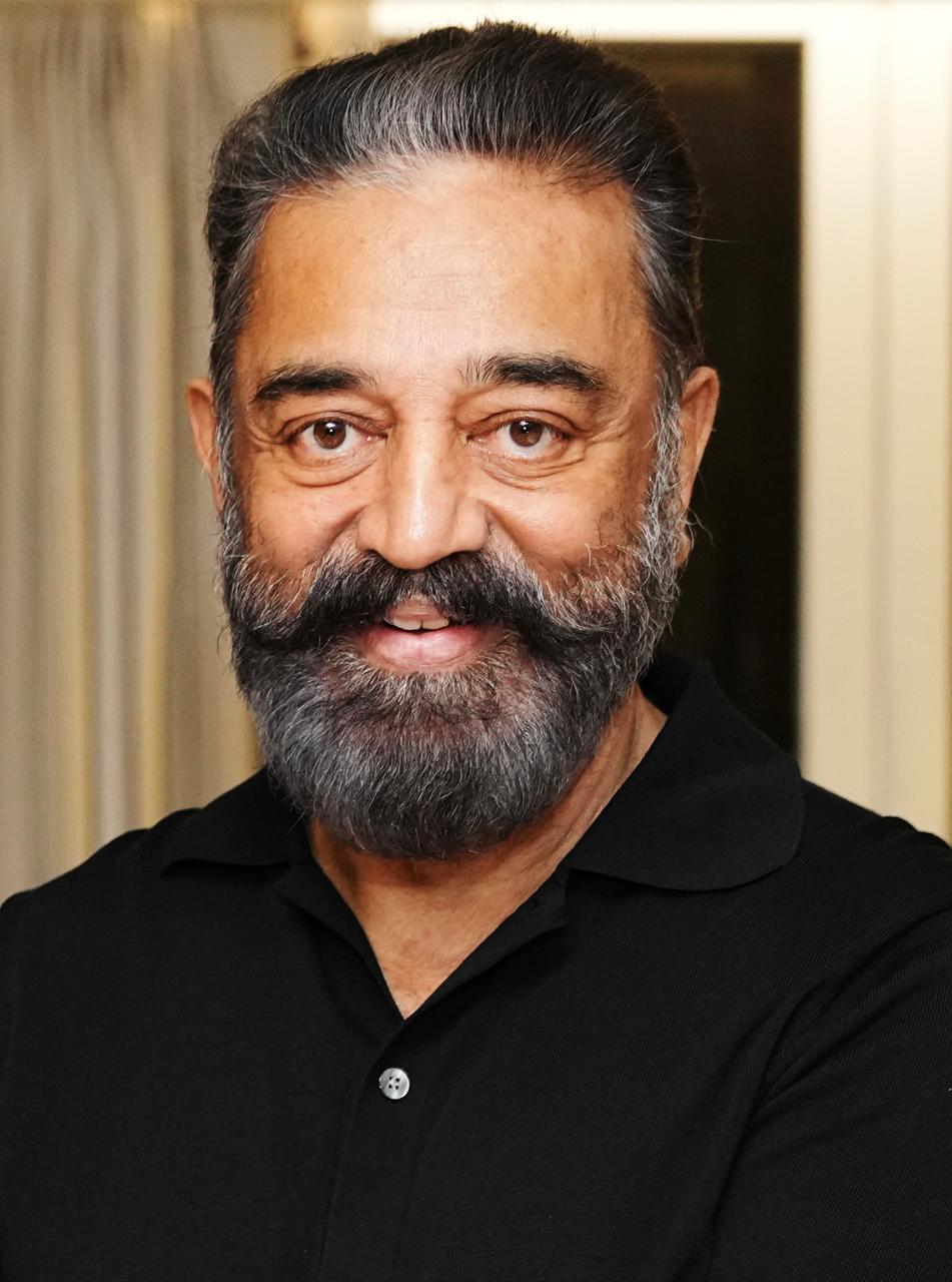 “பாரிஸ் காதலுக்கு அவசியமில்லை!” — திரைத்துறையின் வீண் ஆடம்பரங்களுக்கு எதிராக கமல்ஹாசன் கடும் எச்சரிக்கை