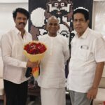 எழுத்தின் வெவ்வேறு முகங்களுக்கு ஒரே மேடை…