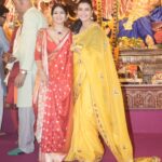 Beyond Fashion: Tanishaa S. Mukerji Celebrates Bengali Traditions Through Dhunuchi Dance